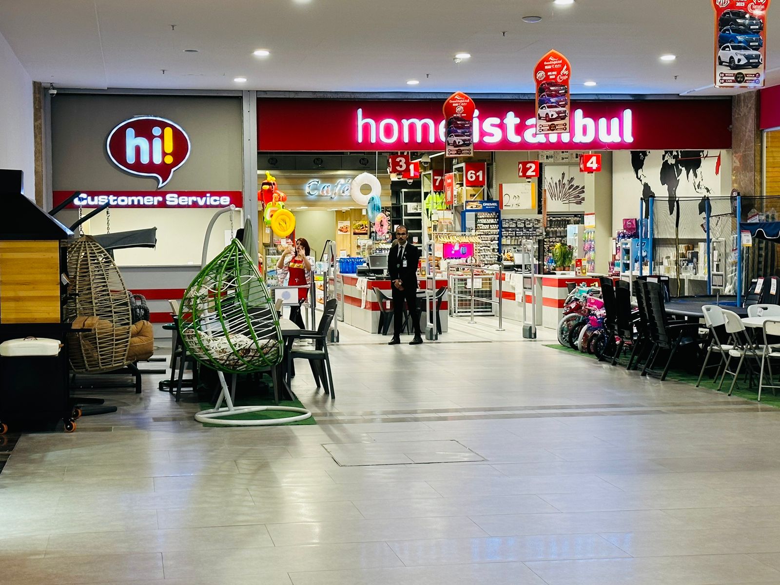 Suleymaniye Majidi Mall Store - Image 1